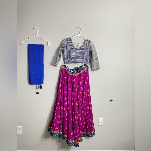 Beautiful and very attractive INDIAN Traditional Garba Dress - - Picture 10 of 14